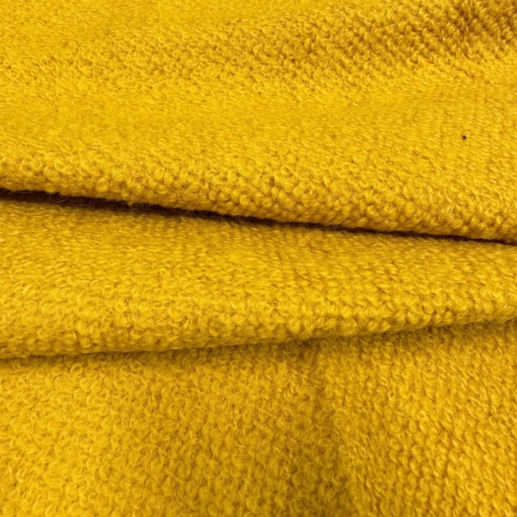 Ткань букле яркого горчичного цвета
